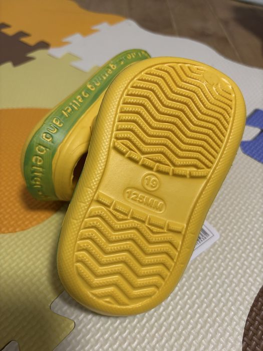 Дитячі нові крокси