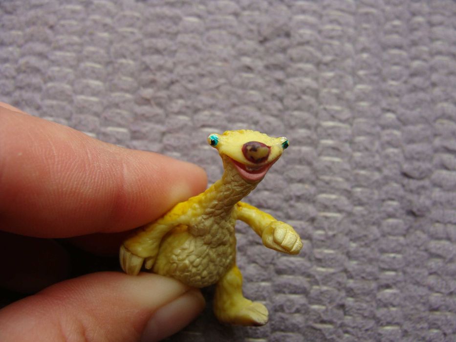 Boneco Pequeno Sid - A Era do Gelo