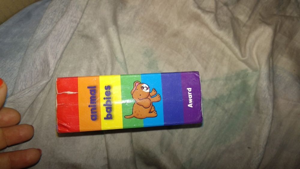 детская книга на английском цветная дети животных Animal babies