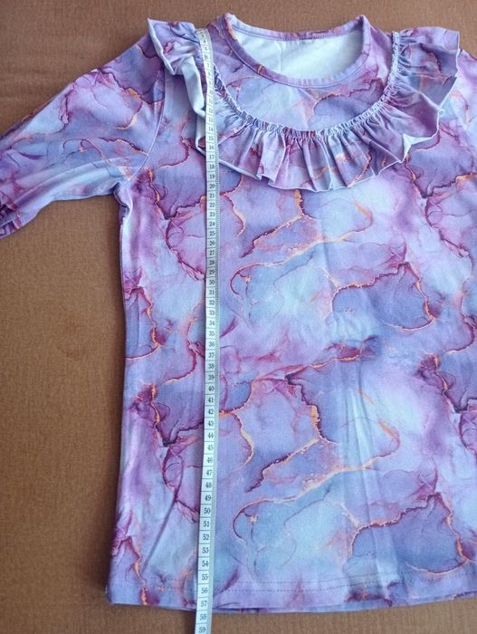 Dwie bluzeczki dziewczęce