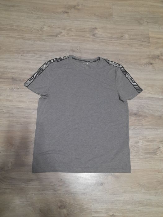 Koszulka męska T-shirt z krótkim rękawem XL-XXL na lato