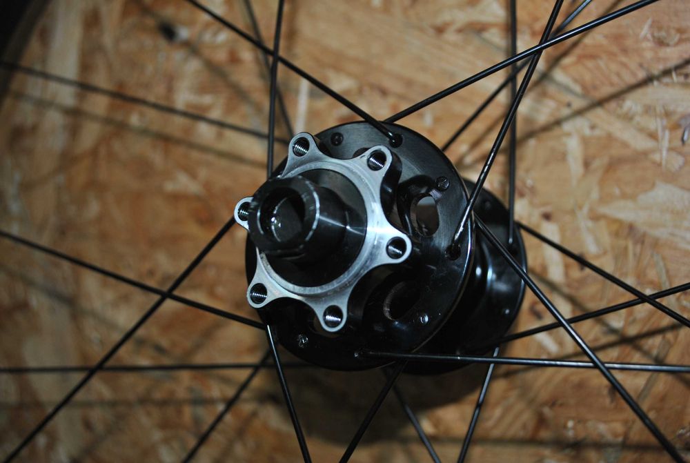 Oryginalne Koło tył Woom off discotech 24 czarne 844g 25x507 Alexrims