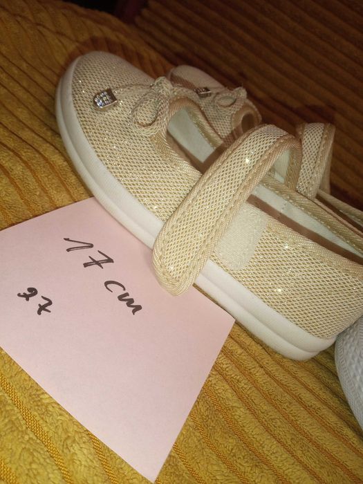 Buty dziewczęce 8 par , rozm. 27-31