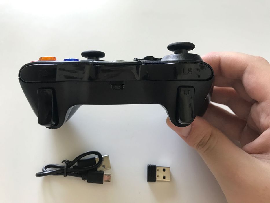 Геймпад бездротовий (bluetooth/USB)