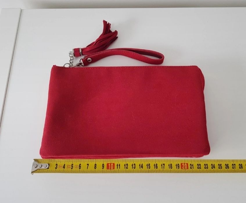 Mala / carteira de mão vermelha