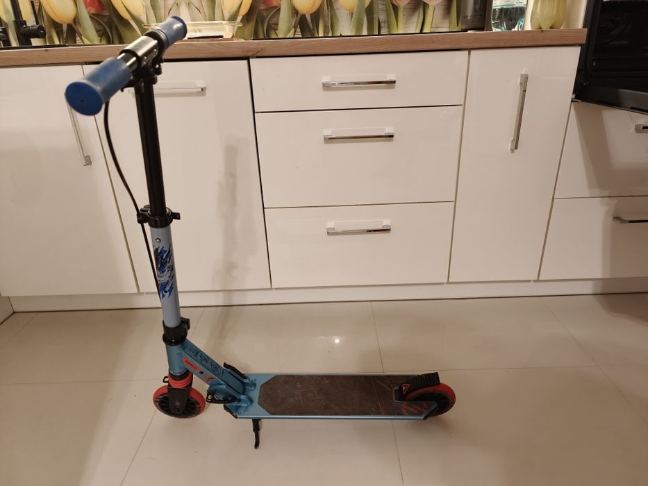 Hulajnoga Oxelo  z nóżka i hamulcem