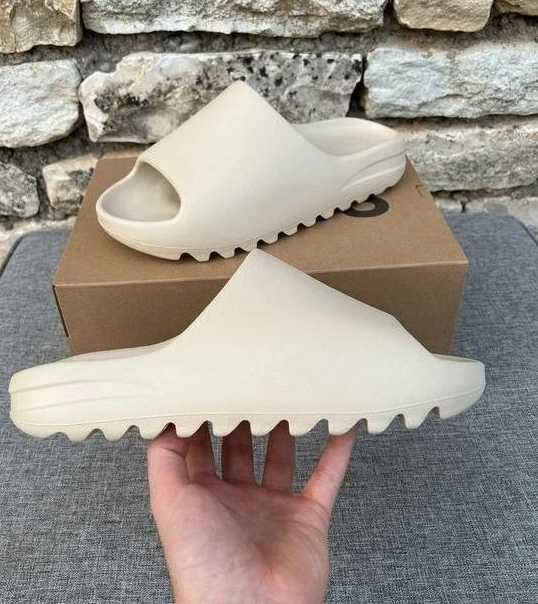 adidas Yeezy Slide Onyx R.40