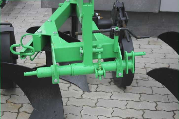 ХІТ ПРОДАЖ Плуг навісний Плн лемішний для трактора МТЗ / ЮМЗ