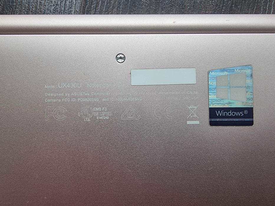Laptop notebook asus zenbook UX430U intel i5 8 gen windows