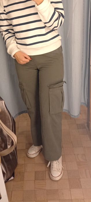 Par 2 calças cargo bege e verde