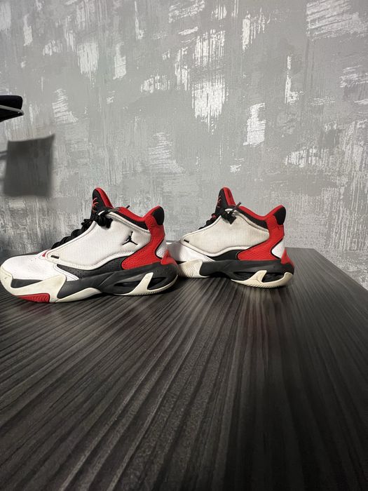 Jordan Max Aura 4 GS