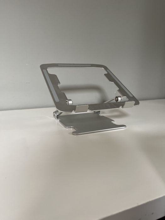 3 soportes de laptop regolaveis em aluminio - como NOVOS