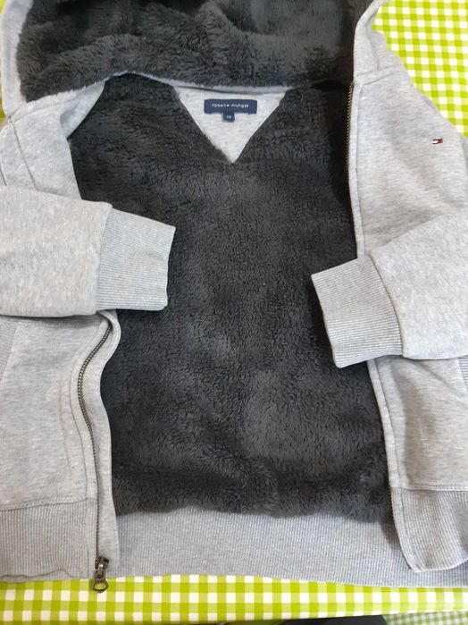 Casaco Tommy Hilfigher bebé com capuz