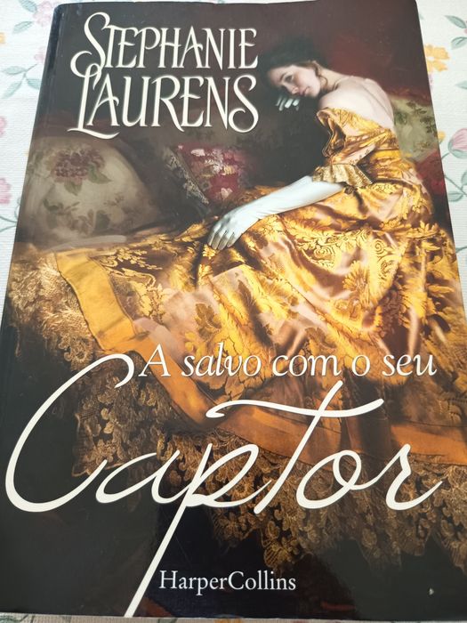 Nunca me esqueças e  Livros de vários autores