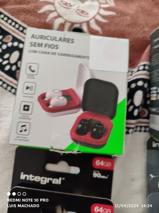 Pens e cartões de memória64584281541123121