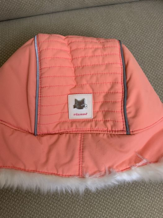 Chicco зимние  шапки на девочку 2 года, 3-4 года