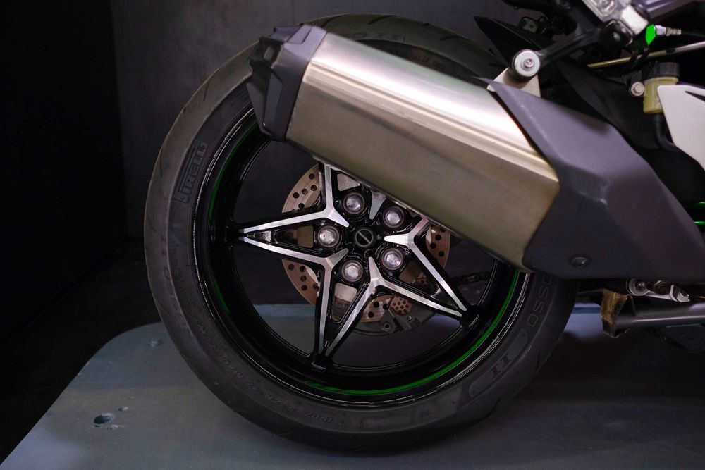 Kawasaki ninja H2-SX SE із Японії