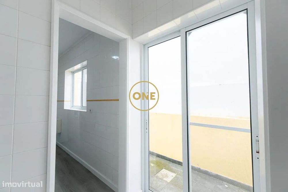 Moradia no centro de Ponta Delgada totalmente renovada