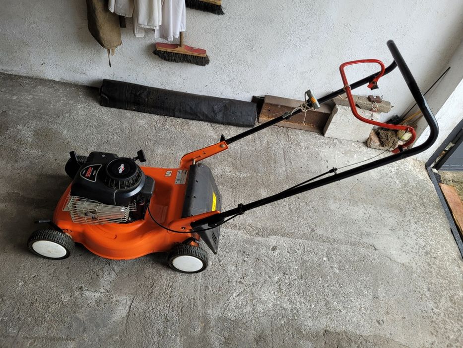 Kosiarka spalinowa OLEO-MAC G 44 P, Briggs&Stratton seria 450