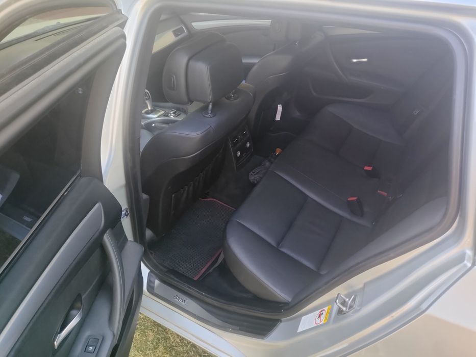 Bmw e61 520d 217km