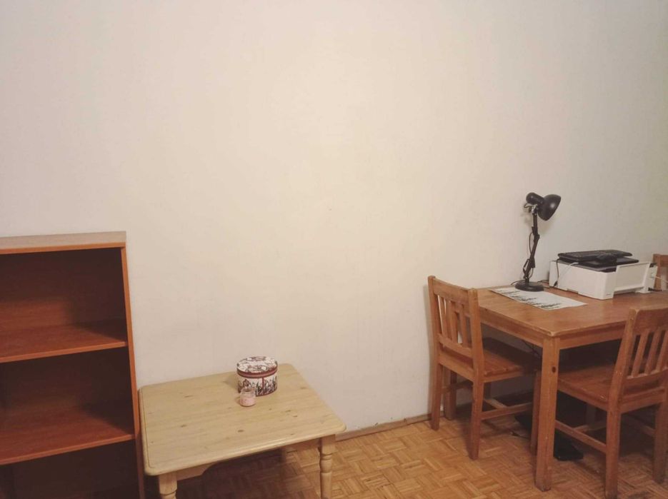 Kawalerka na Szczepinie blisko Rynku (1550 + opłaty)