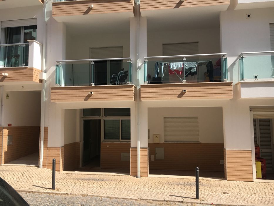 Monte gordo T 1 perto praia
