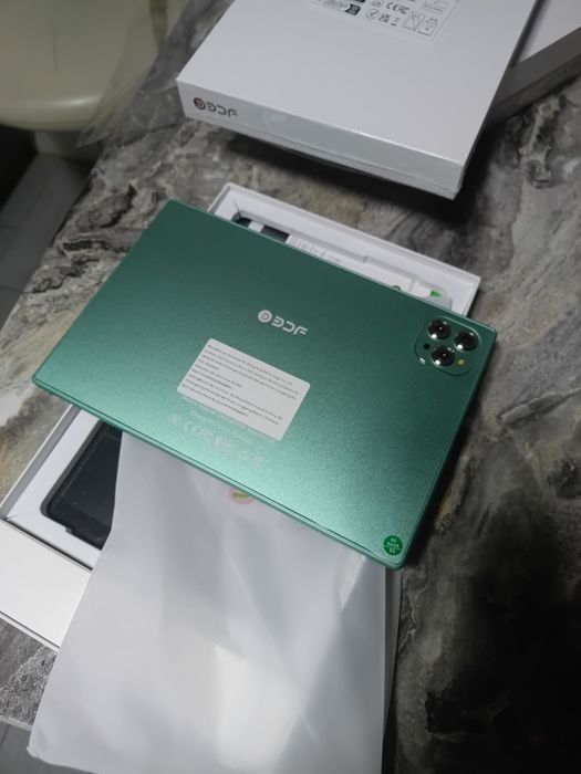 Планшет 10 дюймів 4/64