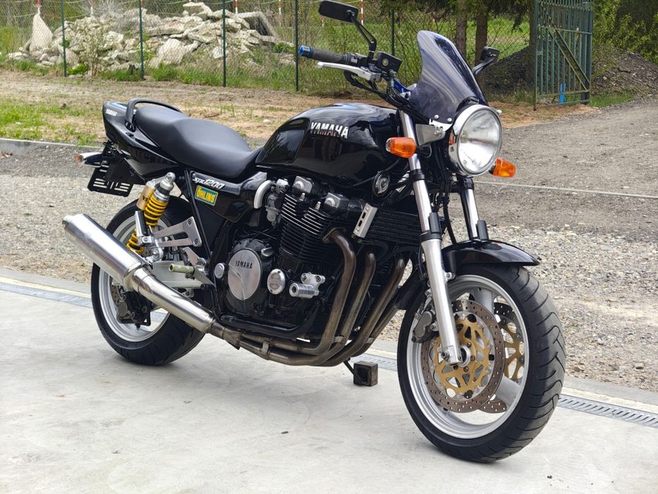 Yamaha xjr 1200 Inazuma zephyr cb