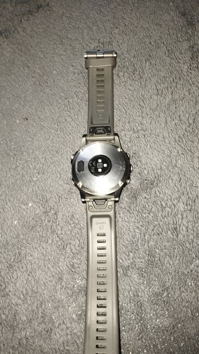 Часы Garmin fenix 5