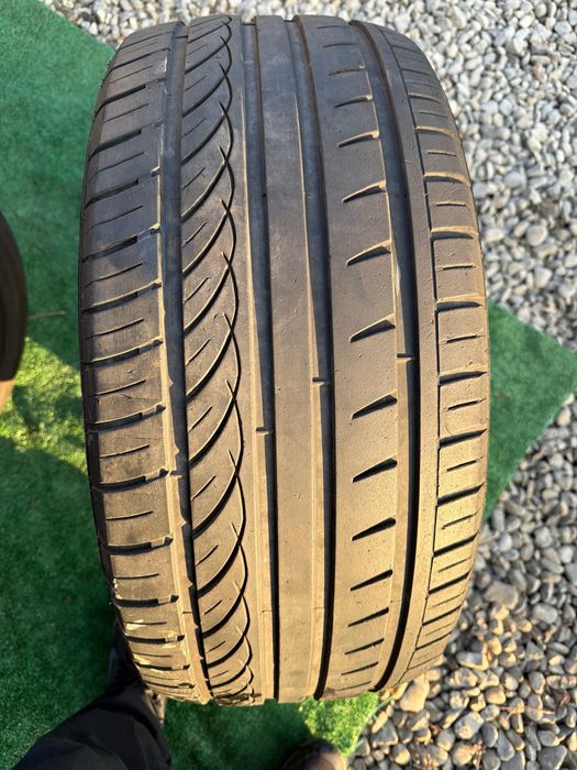 одиночка (розпаровка) шина   Sunful Mont-Pro hp881  275/40 R20