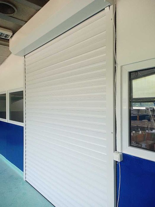 Bramy rolowane garażowa brama