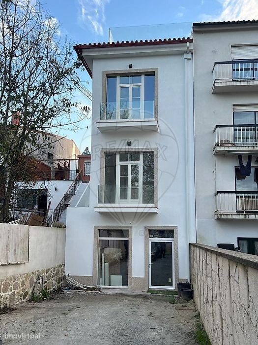 Duplex T1 para venda