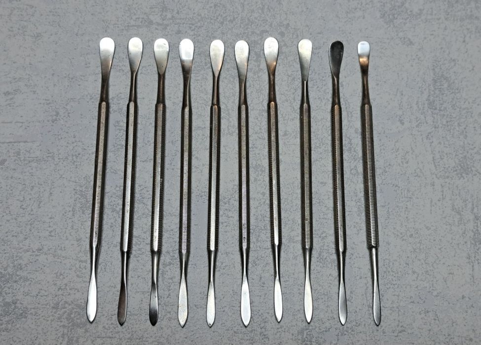 Narzędzia do manicure, szpatułki, kopytka zestaw 10 sztuk