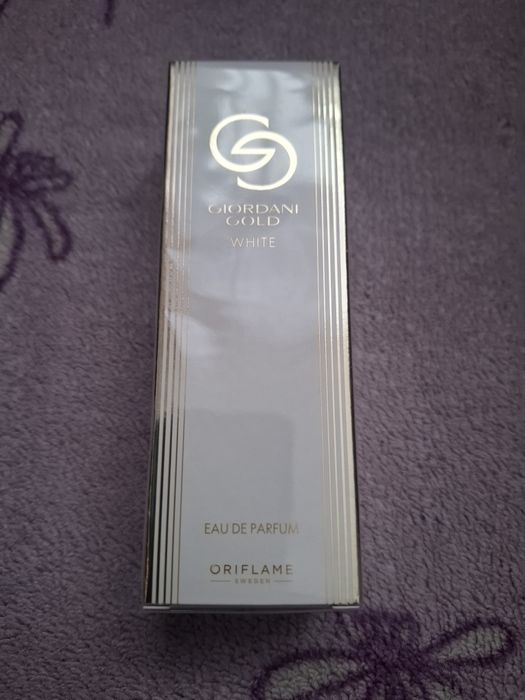 Woda Giordani Gold White