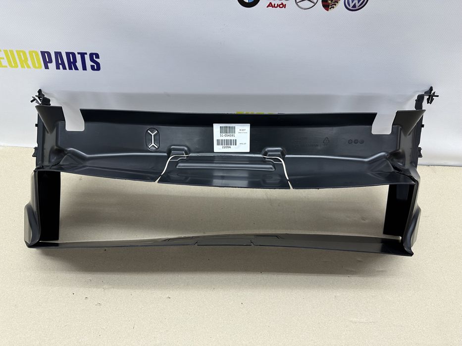 Воздуховод М пакет BMW F32 F33 F36 51748054591
