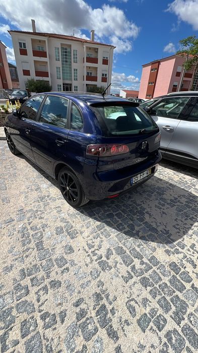 Seat Ibiza 1.4 Gasolina – Económico