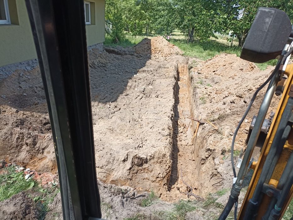 Usługi minikoparka, koparko-ładowarka