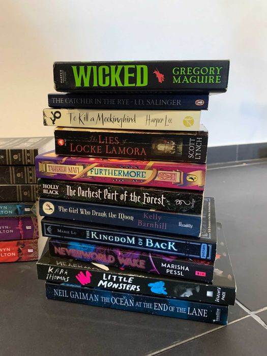 Livros vários em Inglês