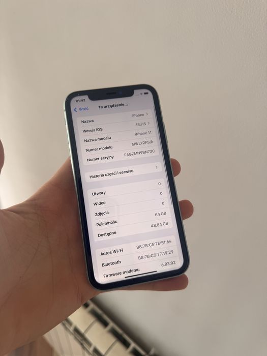 Iphone 11 64 GB stan bardzo dobry 100% baterii Gwarancja