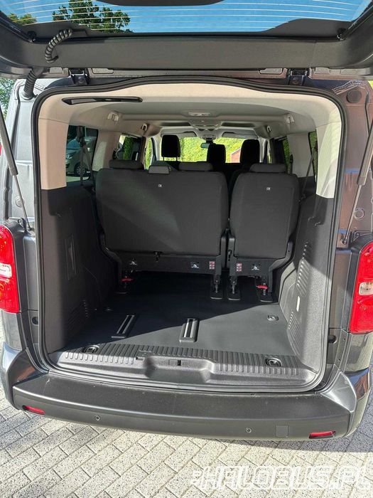 Bus Citroen Spacetourer 2025 9 osobowy Wypożyczalnia busów  -10%