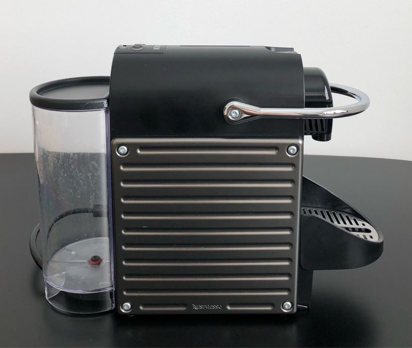 Ekspres do kawy Nespresso Pixie XN 3005 Krups tytan espresso lungo