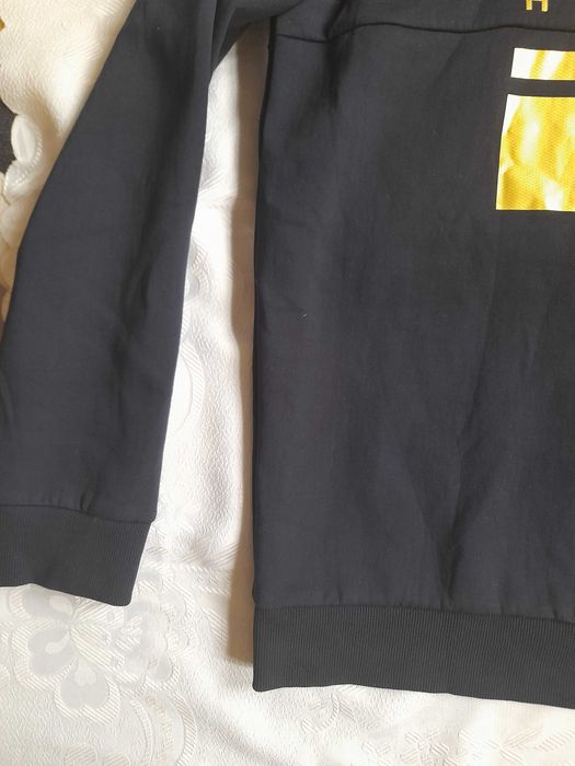 bluza sportowa meska  HUGO BOSS   sliczny