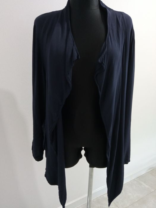 Narzutka damska z wiskozy rozm. XL