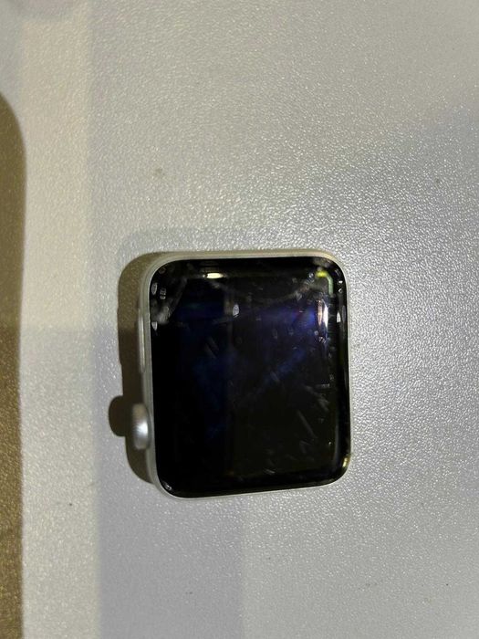 Apple Watch - Series 3 -> Para peças