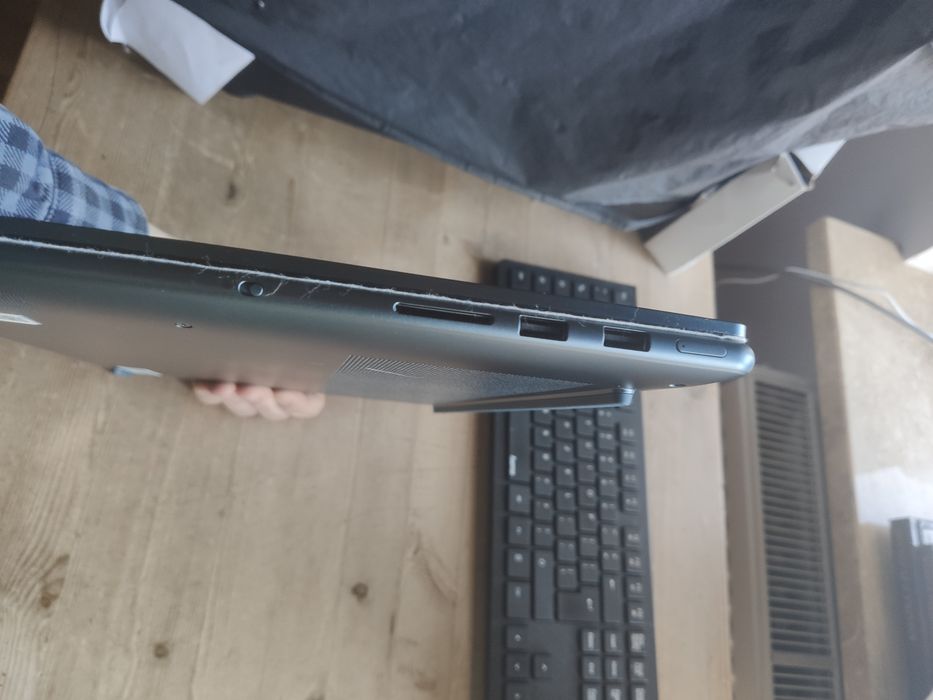 Laptop Lenovo yoga 9i gen 10 aura edition (Tandem OLED)