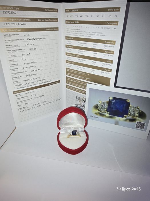 Pierścionek złoty, szafir, diamenty