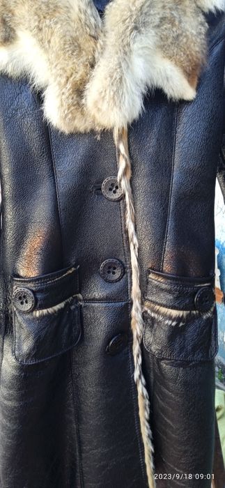 Женская дубленка кожа .