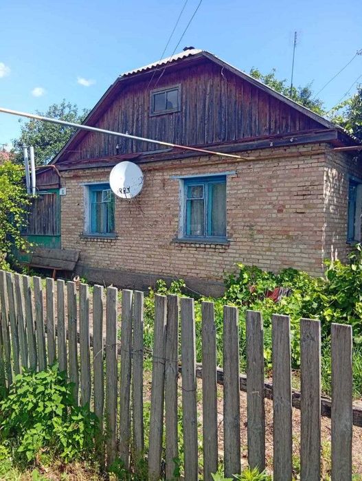 Продам житловий будинок м. Малин 89,6кв.м,. Розглядаю державні програми на житло.