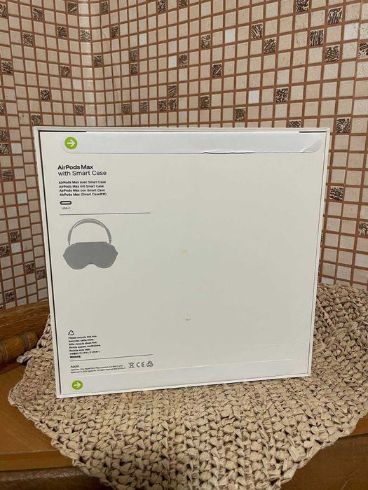 Наушники AirPods Max 2 Starlight новые оригинал