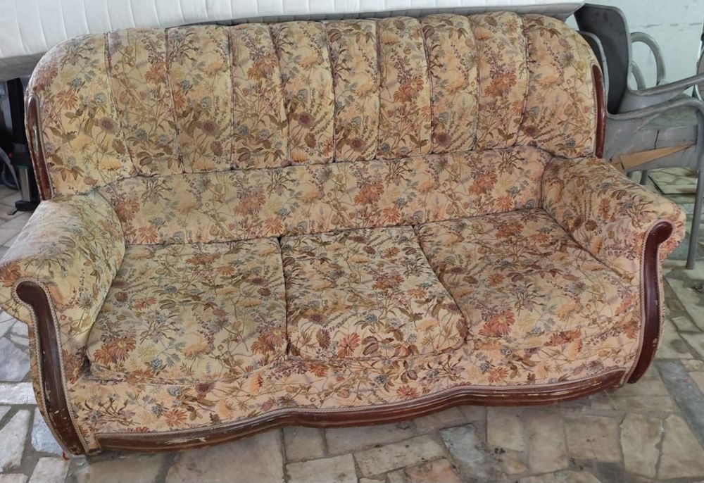 Sofá  cama Impecável